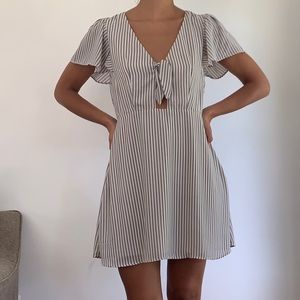 Float sleeve mini dress
